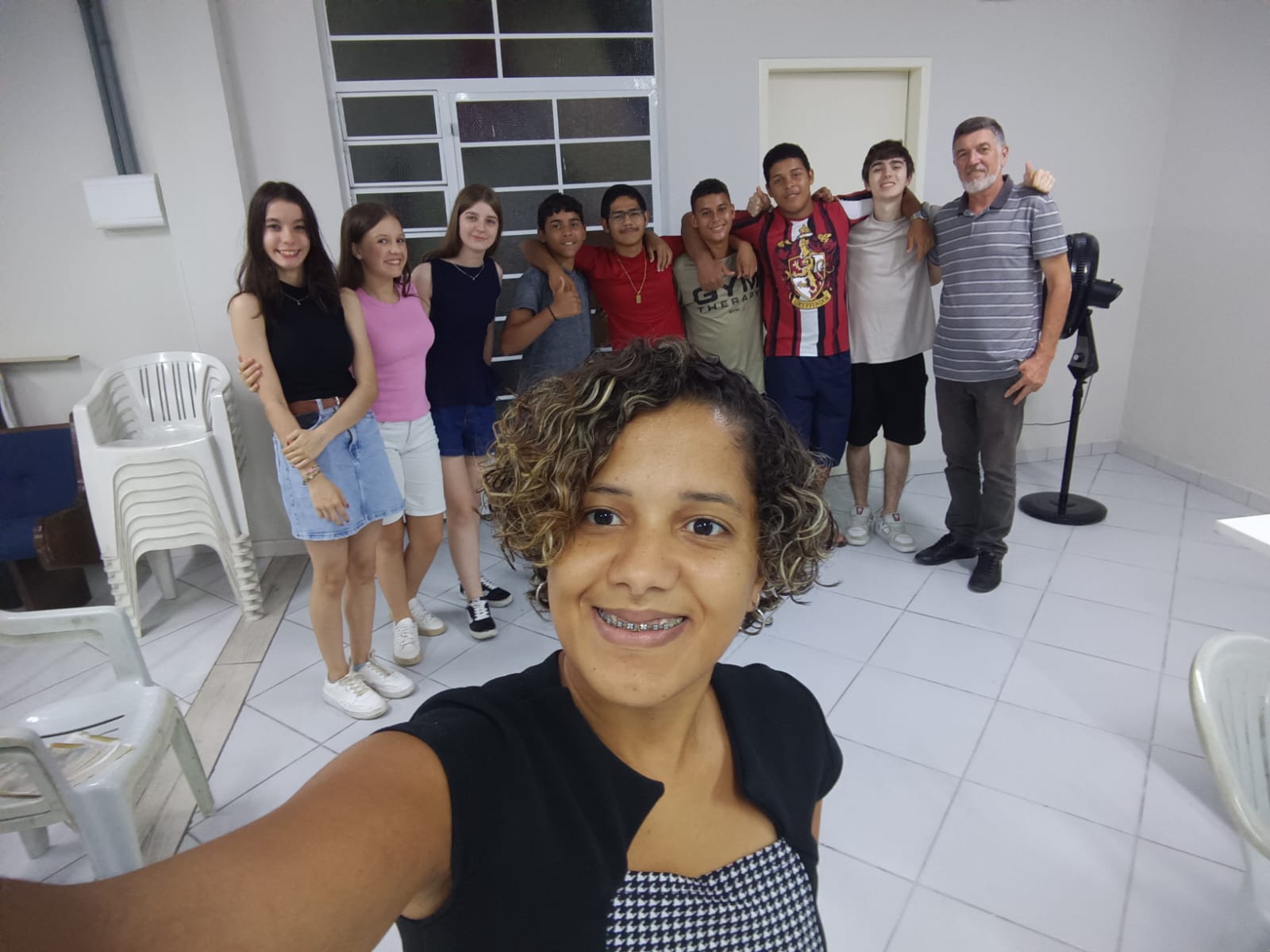 Jovens e Adolescentes — foto 2